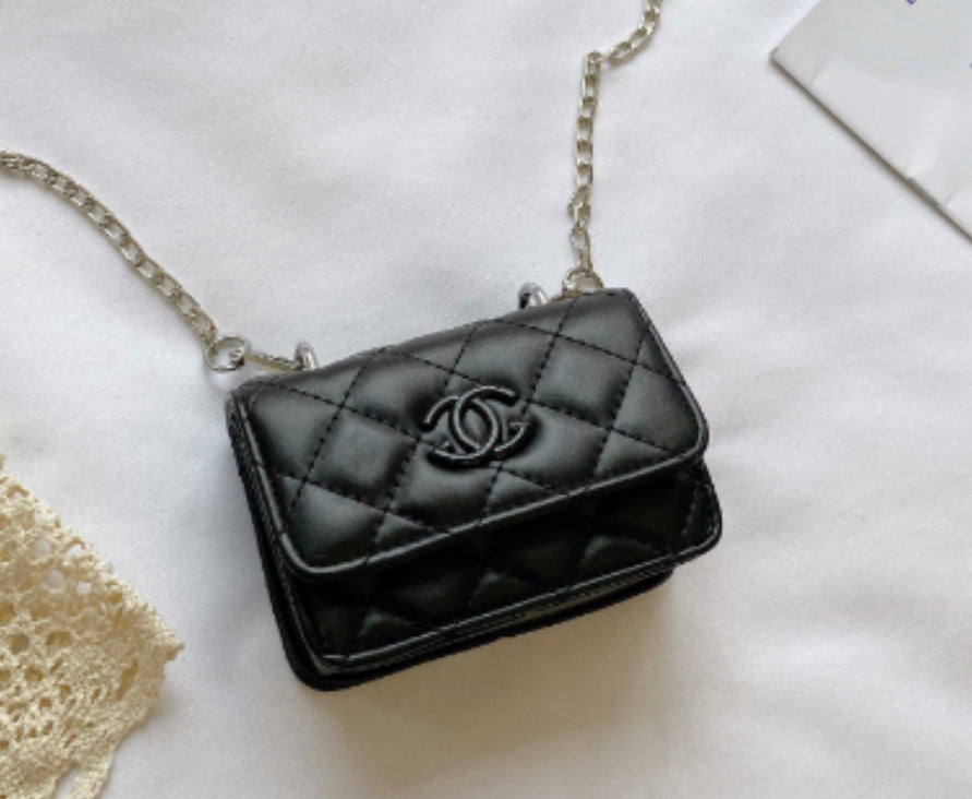 Chewnel Quilted Crossbody